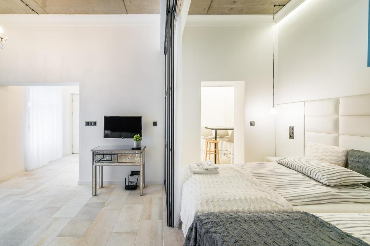 Groble Deluxe Apartments Wawelofts クラクフ エクステリア 写真