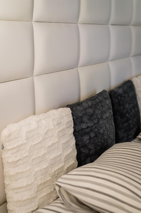 Groble Deluxe Apartments Wawelofts クラクフ エクステリア 写真